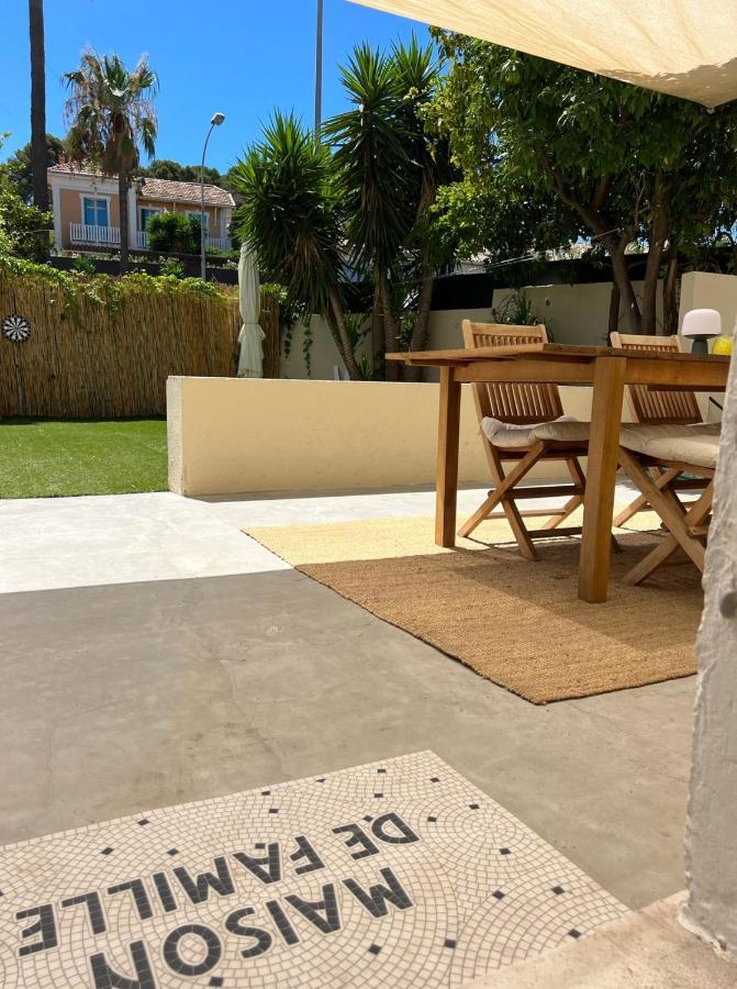 Casa Andrea Appartement Tout A Pied Avec Grand Jardin Sanary-sur-Mer Esterno foto